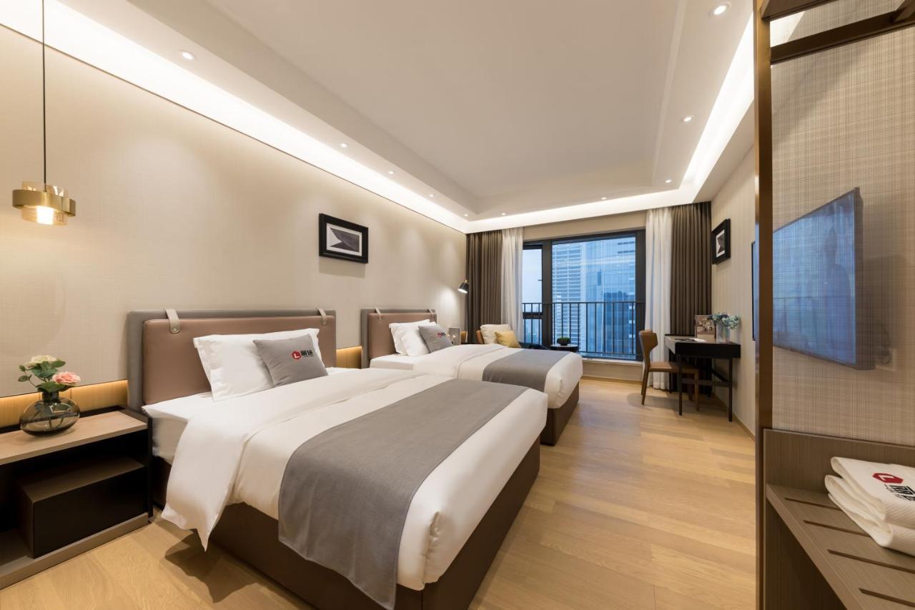 Livetour Hotel Financial City Keyun Road Metro Cantón Exterior foto